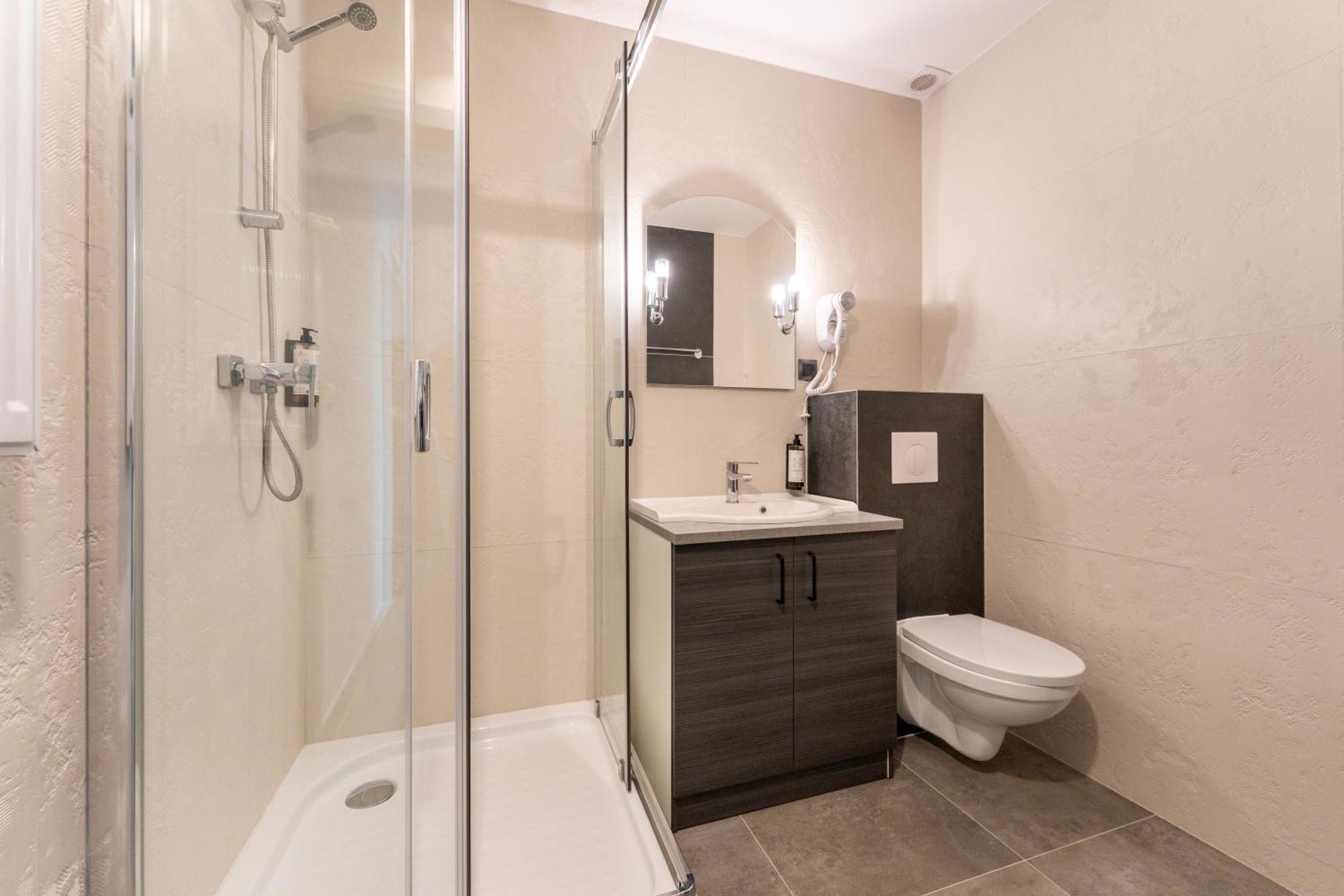 Hotel Tanzanit Jesiona Екстер'єр фото